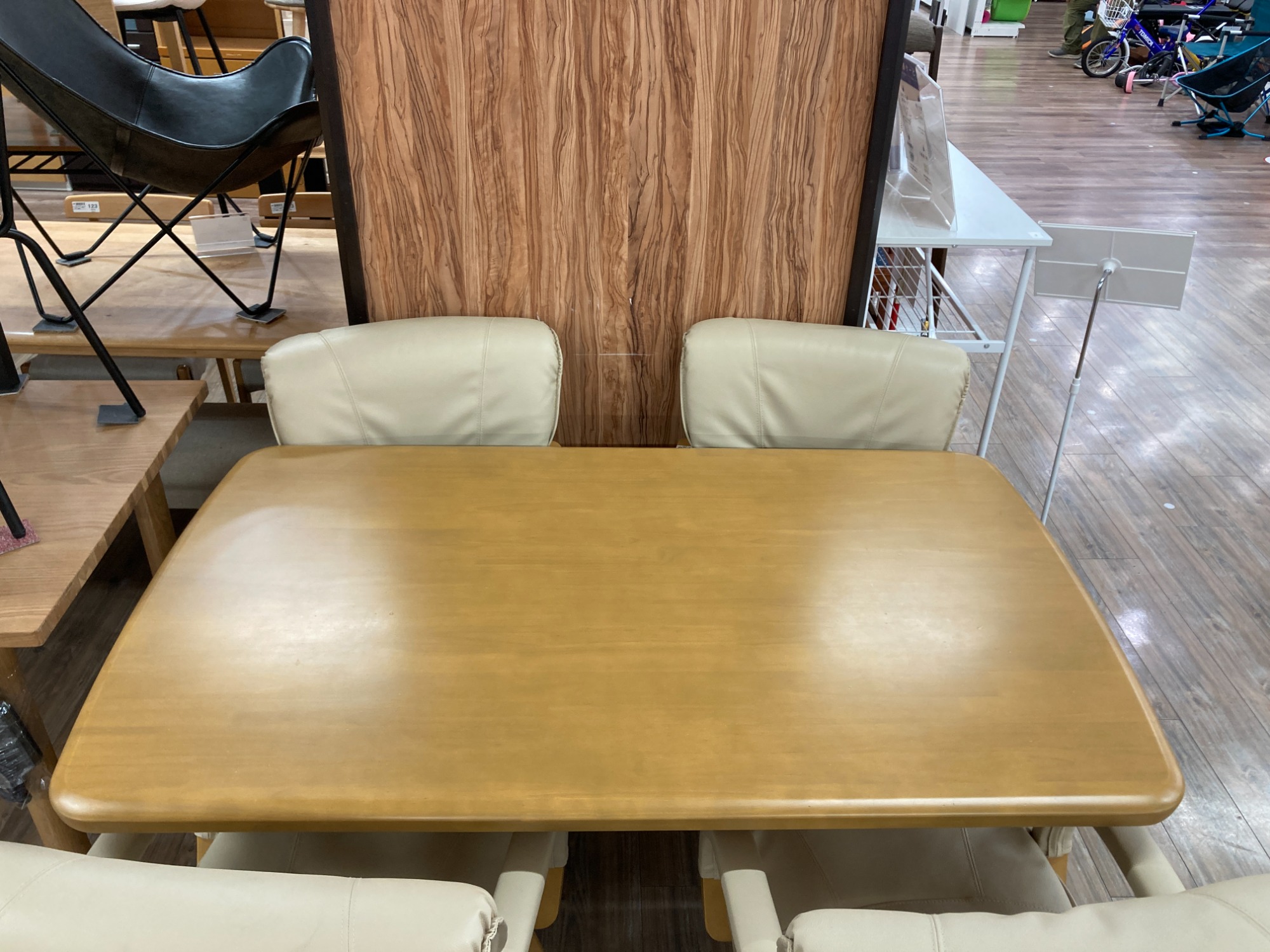 大川家具 ダイニングセット5点を買取入荷しました！｜2024年07月06日 