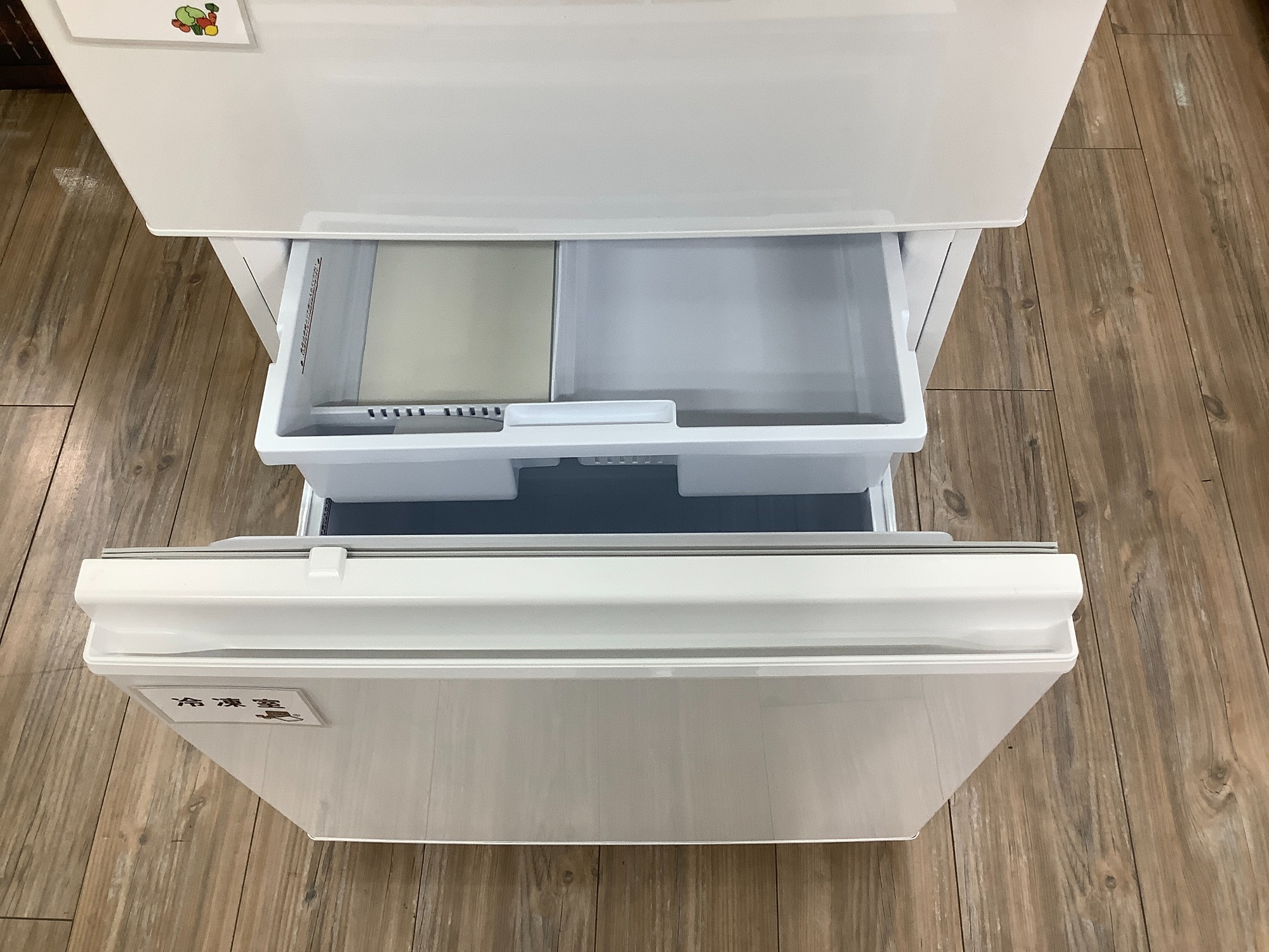 【トレファク イオンモール常滑店】3ドア冷蔵庫 MITSUBISHI MR-CX33G-BR 2022年製をご紹介！ MITSUBISHI(三菱) 3ドア冷蔵庫 MR-C33G-W 2022年製 をご紹介致します