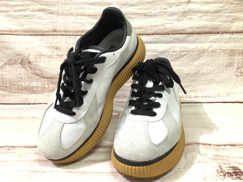 Onitsuka Tiger (オニツカタイガー) スニーカー SIZE24cm DELECITY