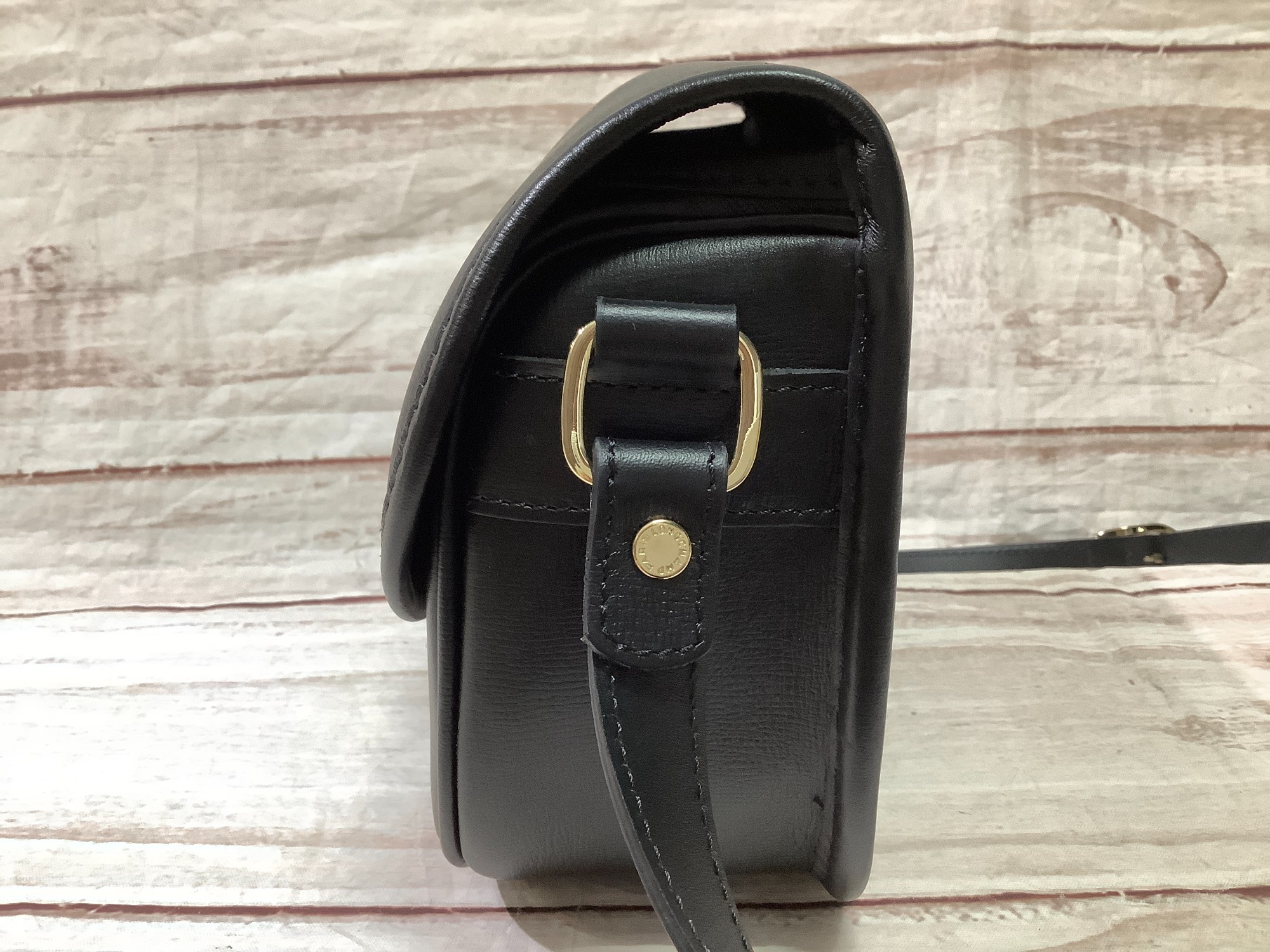 Longchamp ロンシャン ショルダーバッグ ブラック レザー LONGCHAMP (ロンシャン) ショルダーバッグ レザー ブラック 買取