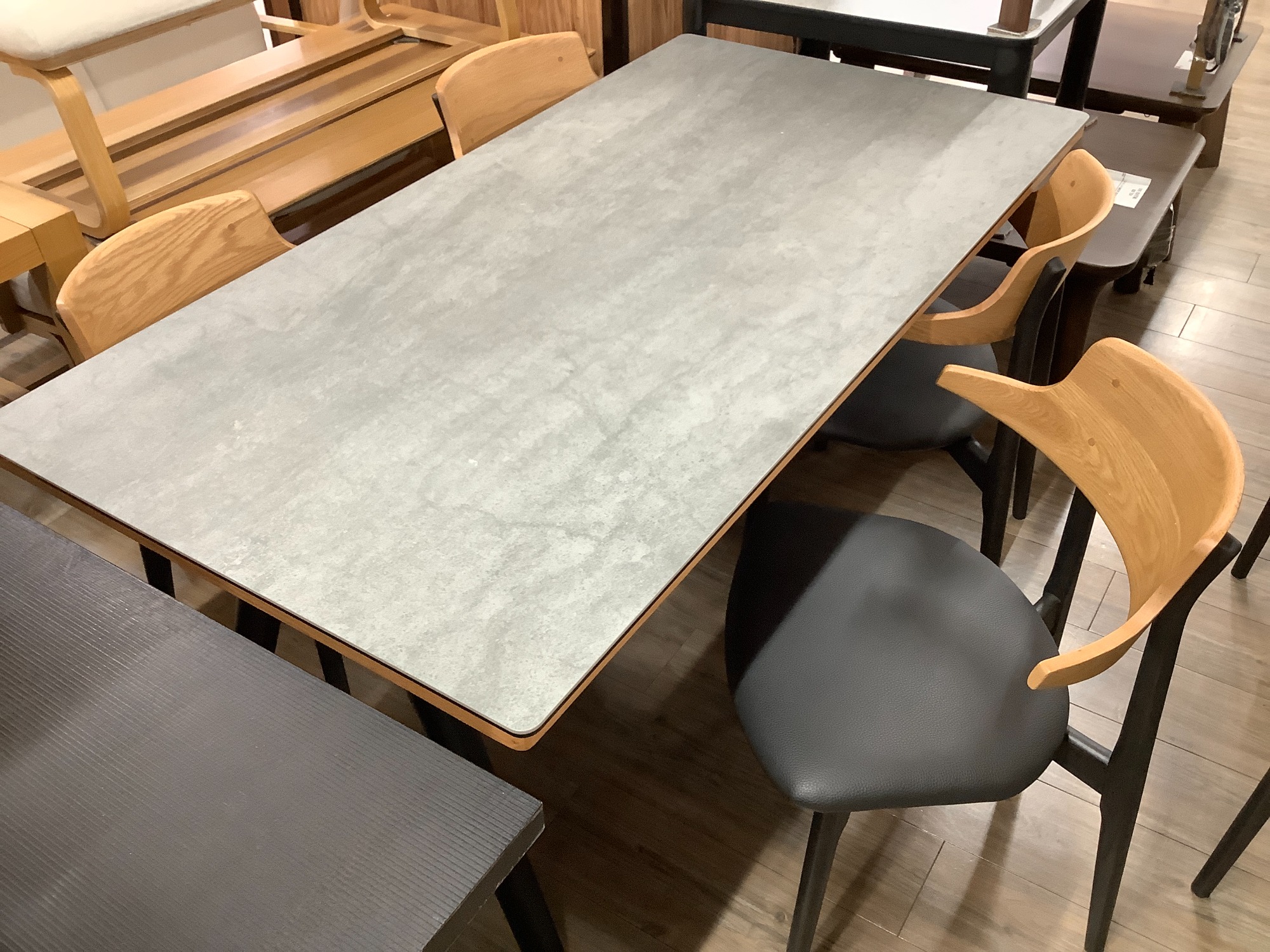 シンプルなナチュラルカラーレンジボード!!!【トレファク愛知蟹江店】 トレファク蟹江店よりおすすめのレンジボードをご紹介させて頂きます