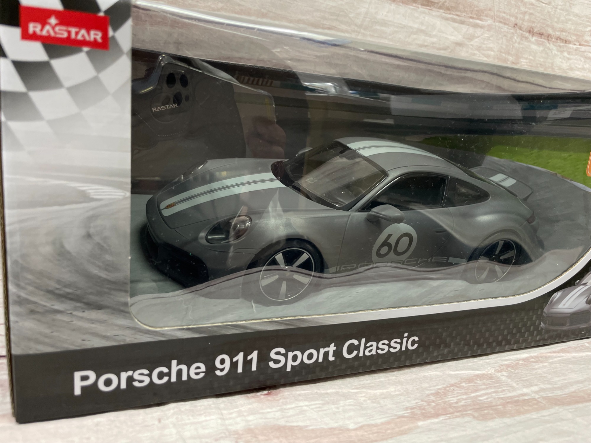 ラジコン 京商 R/C 1：16 Porsche 911 Sport Classic を買取入荷しま