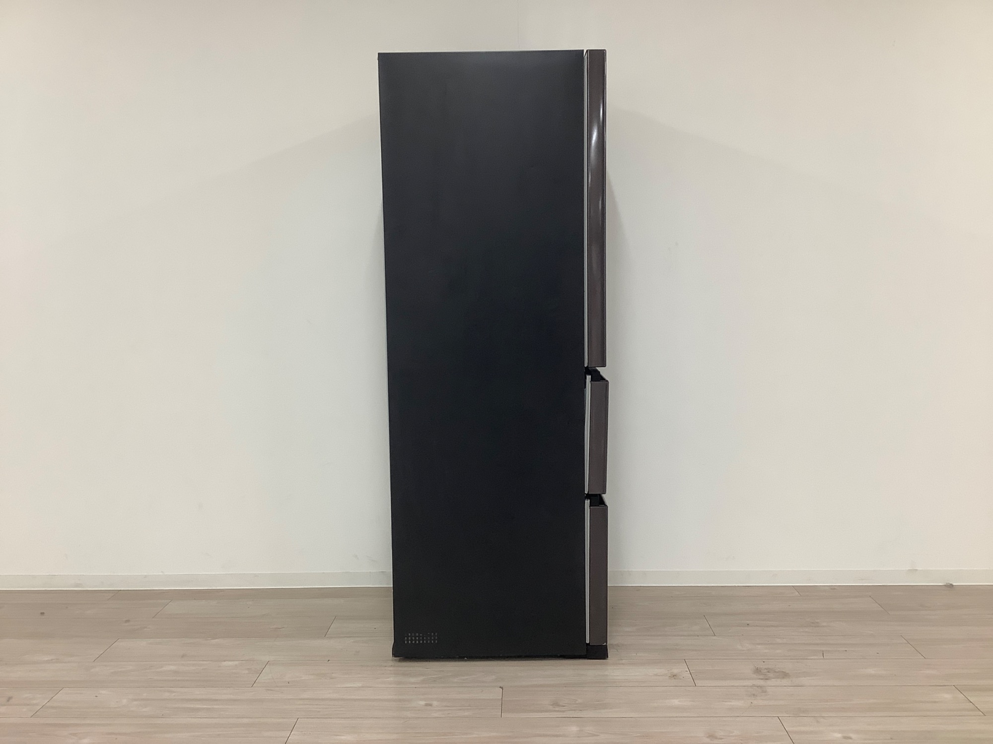 3ドア冷蔵庫 HITACHI(ヒタチ) R-V38NV 2020年製 375L を買取入荷