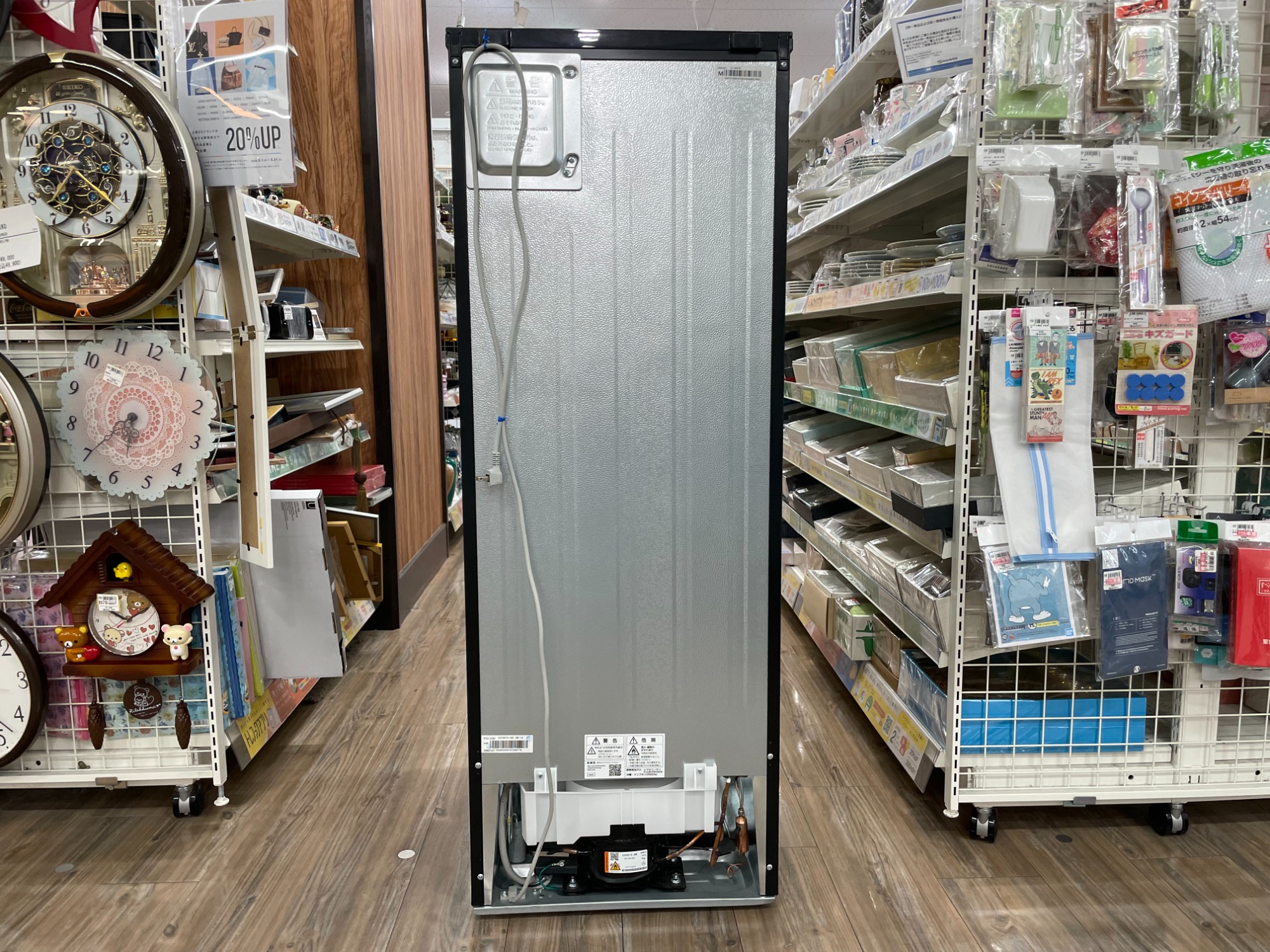 2ドア冷蔵庫 SHARP(シャープ) SJ-18E3-6 2023年製 179L を買取入荷しま