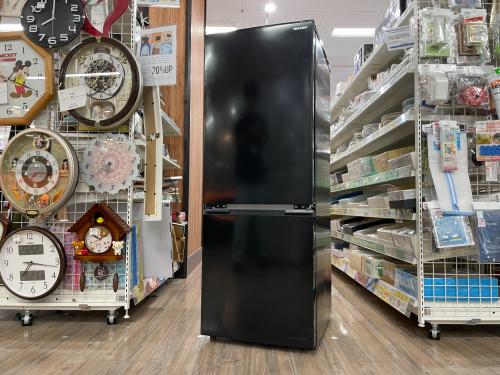 2ドア冷蔵庫 SHARP(シャープ) SJ-18E3-6 2023年製 179L を買取入荷しま
