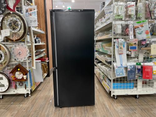 2ドア冷蔵庫 SHARP(シャープ) SJ-18E3-6 2023年製 179L を買取入荷しま