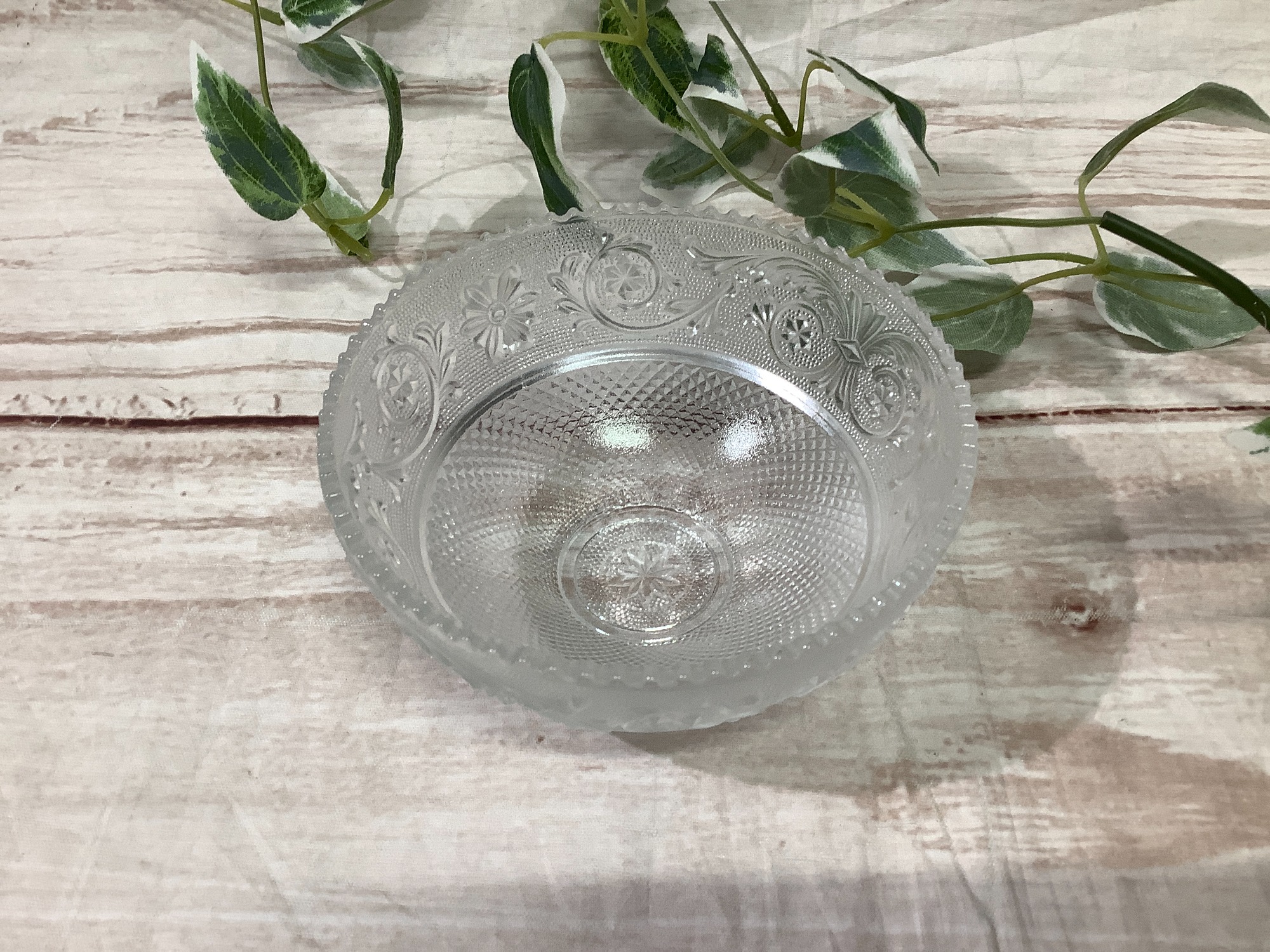 Baccarat（バカラ）アラベスク スモールボウル を買取入荷致し