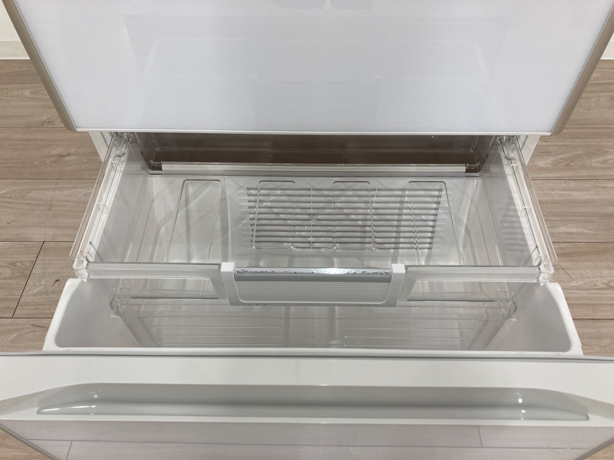 6ドア冷蔵庫 HITACHI R-XG48J(XW) ファン式 2019年製 475Lを買取