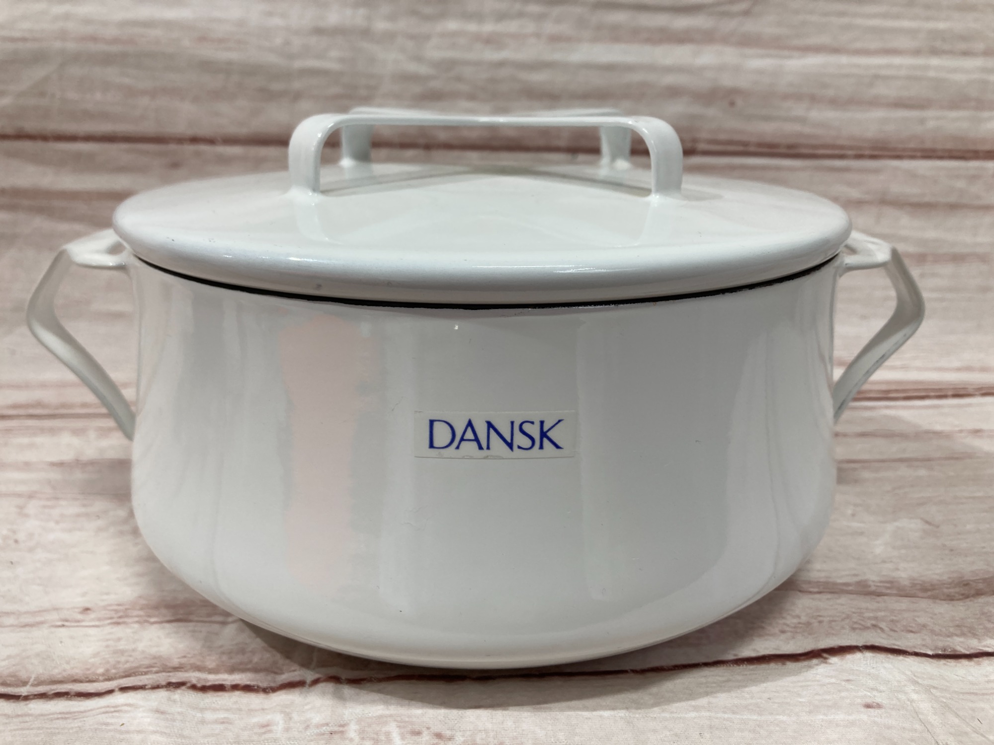 DANSK ホーロー 蓋付き　両手　白　ダンスク　18cm 楽天市場】［取扱終了］DANSK ダンスク 琺瑯 片手鍋 18cm コベン