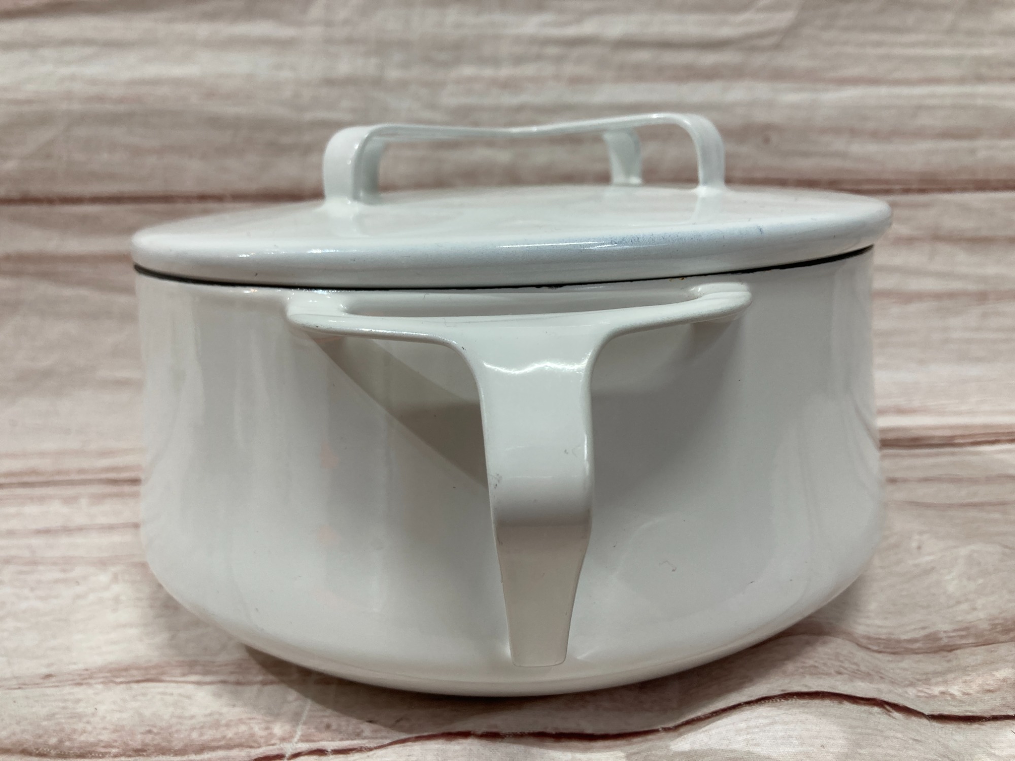 DANSK(ダンスク)ホーロー両手鍋コベンスタイル19cmを買取入荷