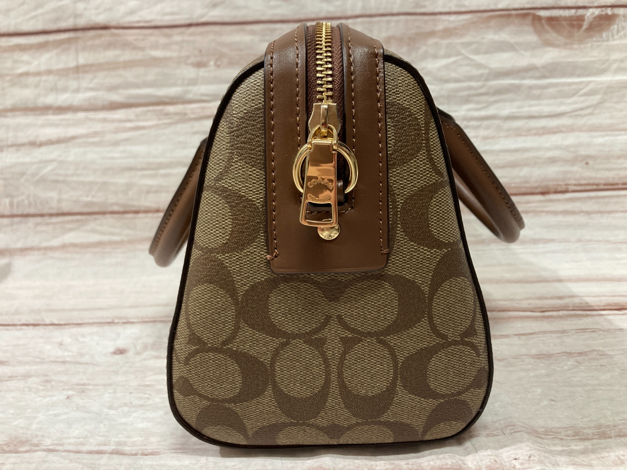 COACH(コーチ)の2WAYバッグ シグネチャーローワンサッチェルを