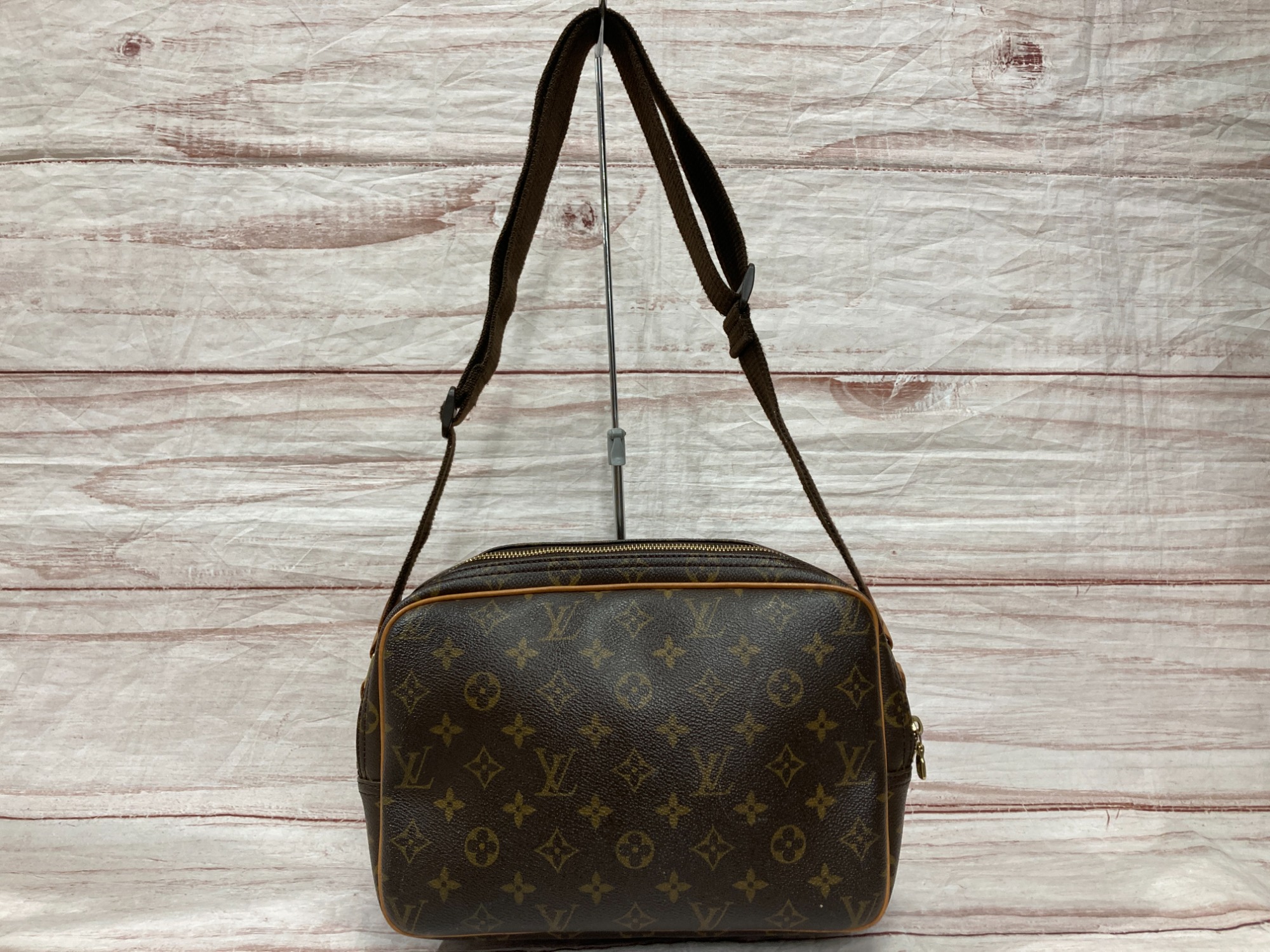 ルイ・ヴィトンのリポーター ルイヴィトン LOUIS VUITTON 名刺入れ タイガ オーガナイザー