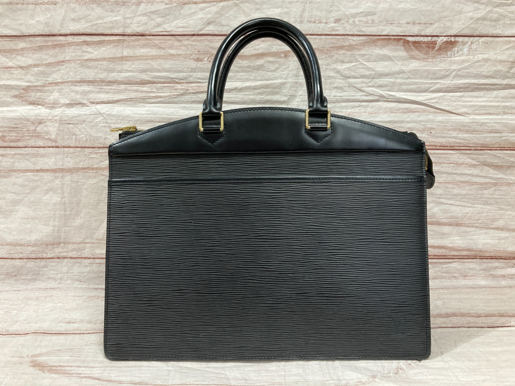 スマホで購入】 Louis Vuitton(ルイヴィトン) エピ リヴィエラ