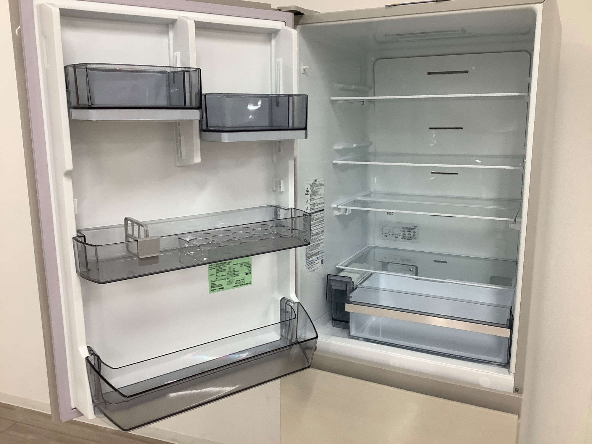 F085　超美品　東芝　3ドア　冷蔵庫　2024年製　GR-V36SVL 東芝 VEGETA GR-V36SV 価格比較 - 価格.com