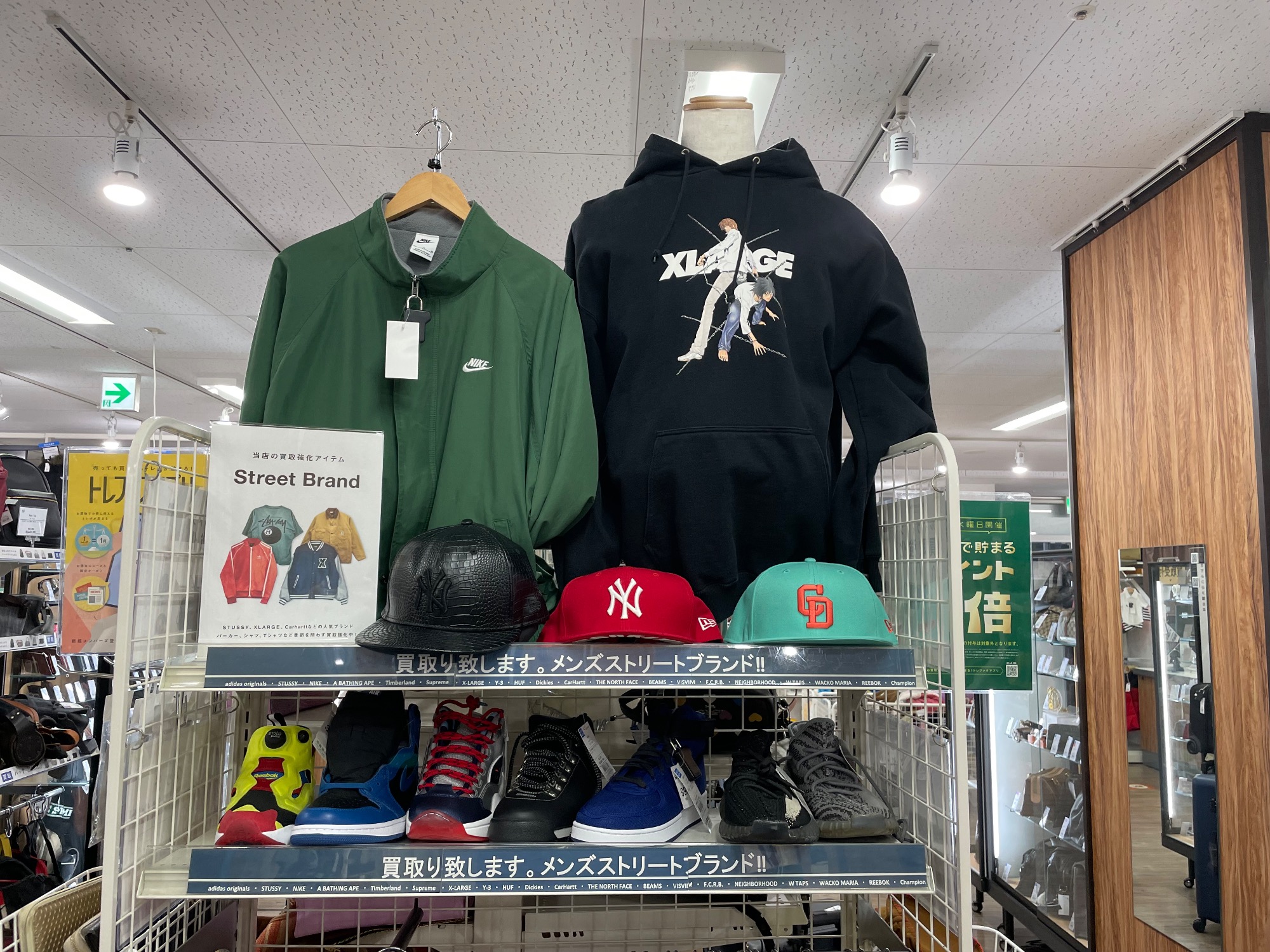 メンズ 衣類売場のご紹介です！｜2025年12月23日｜リサイクルショップ