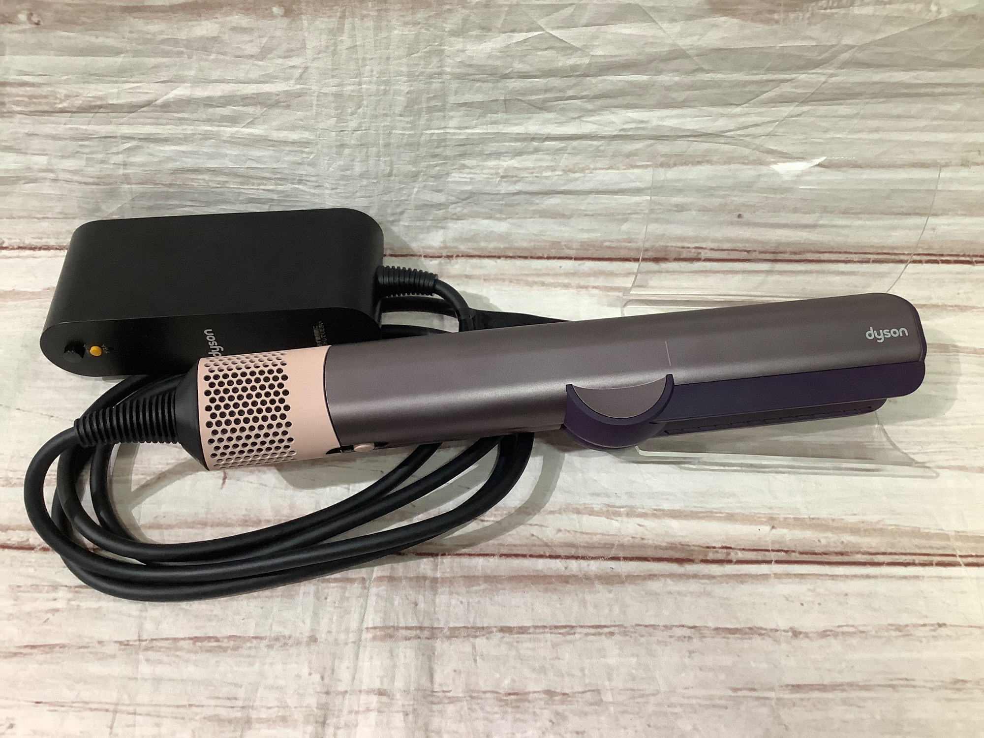 ダイソン　HT01 ヘアストレイトナー ダイソン Dyson ヘアストレイトナー HT01 Dyson Airstrait™ストレイ