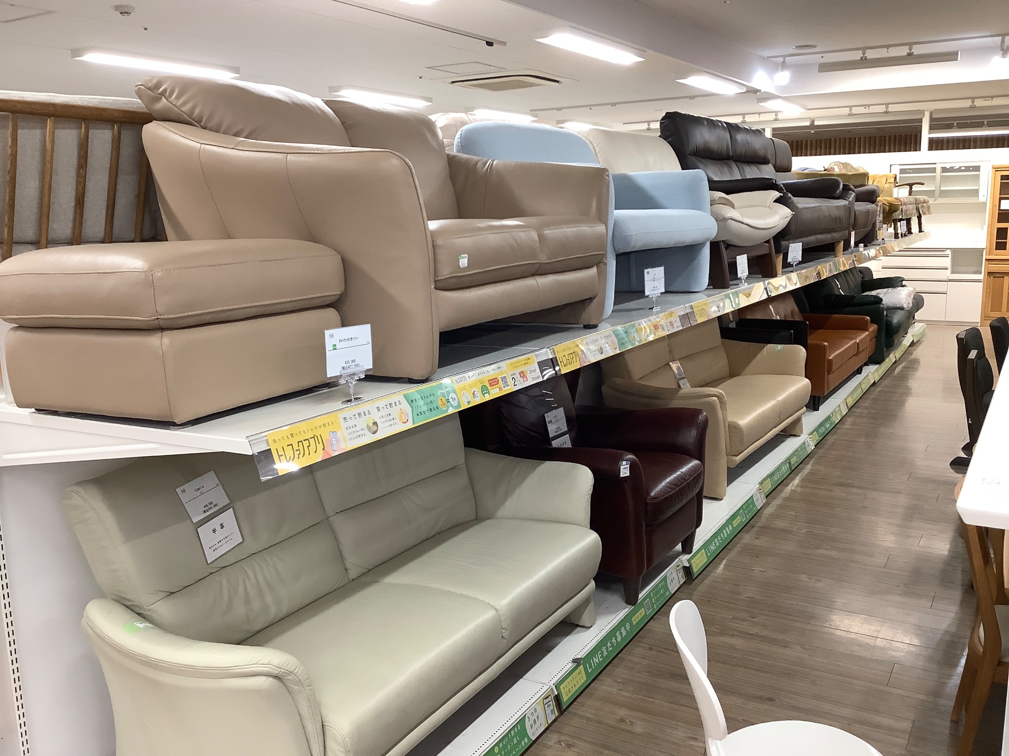 家具多数お取り扱い中！】本日はトレファク蟹江家具売り場のご案内です