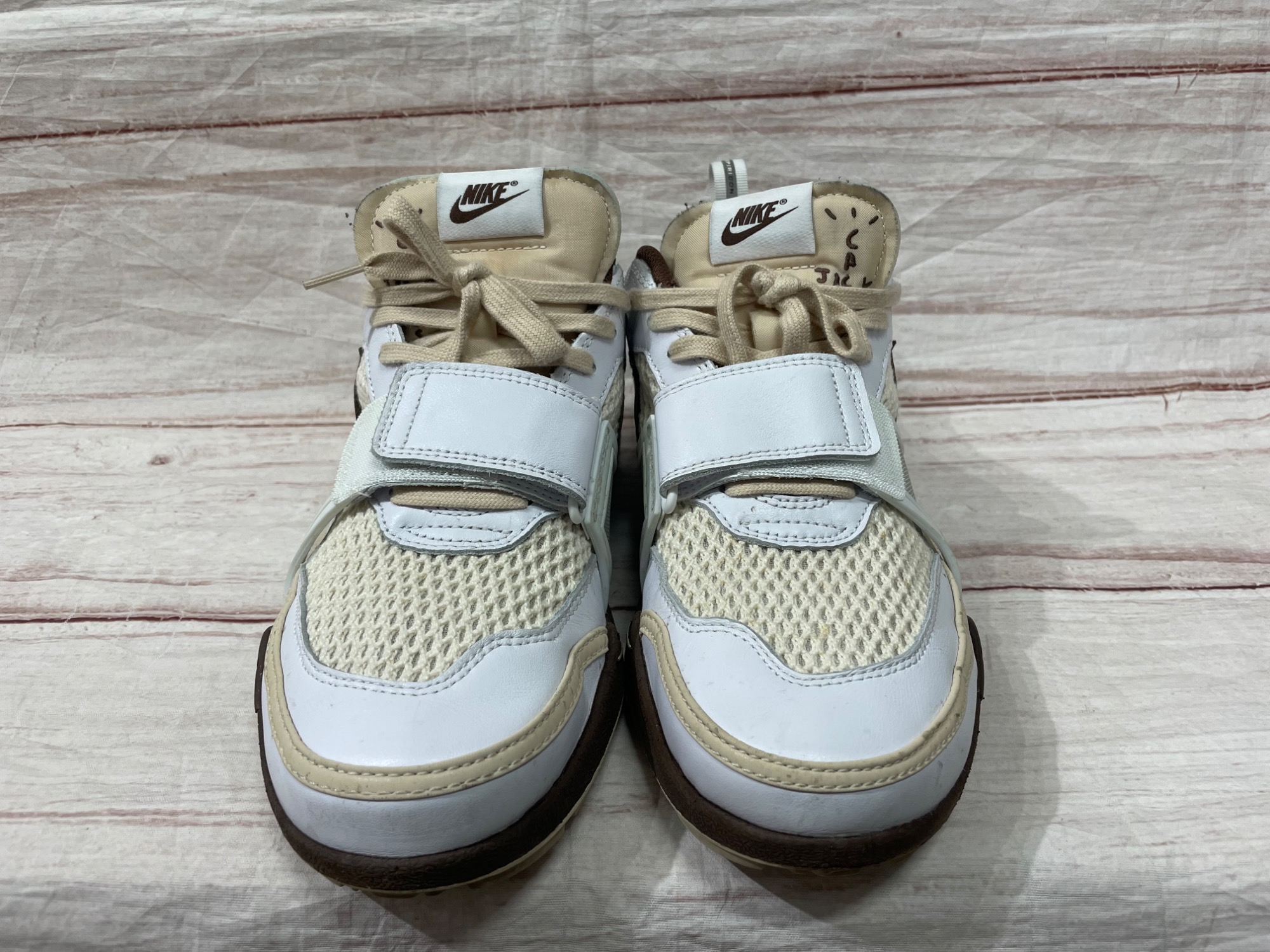 トラヴィス最新作をガシガシ履きたい方へ。Zoom Field Jaxx 