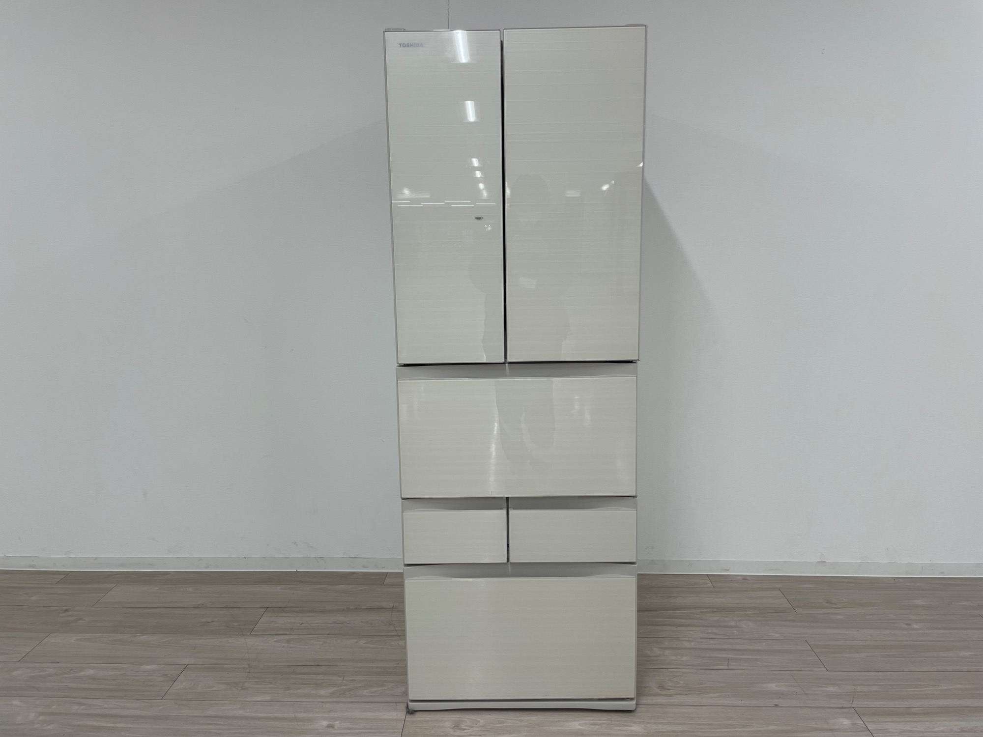 東芝製 509L 6ドア冷蔵庫（GR-T510FK）2021年製が入荷いたしました