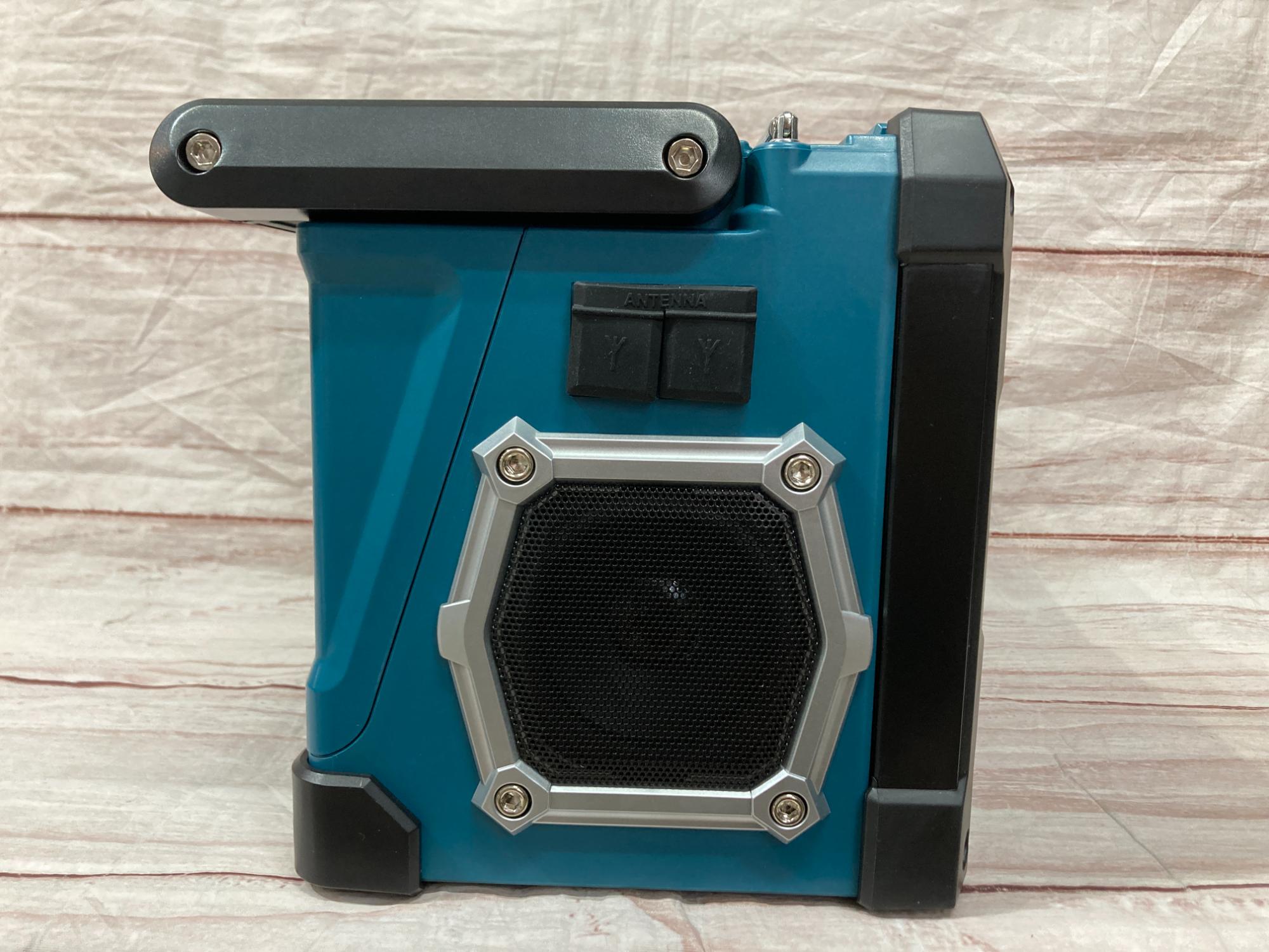 スマホで購入】 MAKITA (マキタ) 充電式ラジオ付テレビ TV100 2020年製