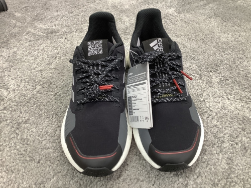 スニーカー　中古　愛知蟹江