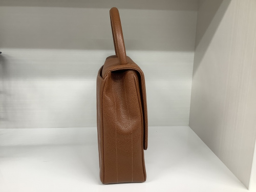 CHANEL シャネル　販売買取のブランド　キャビアスキン　中古