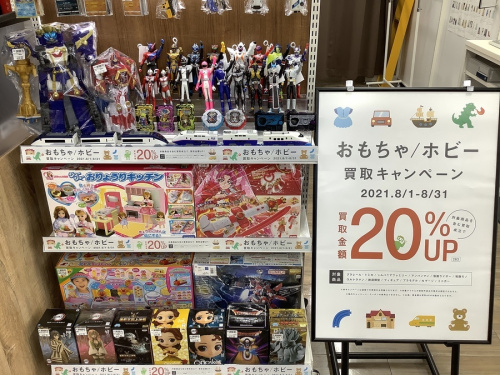 アニメグッズのフィギュア