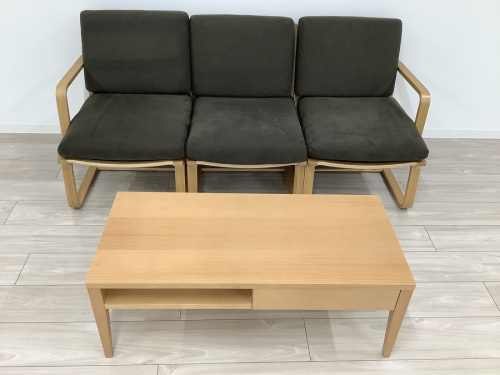 家具のソファ