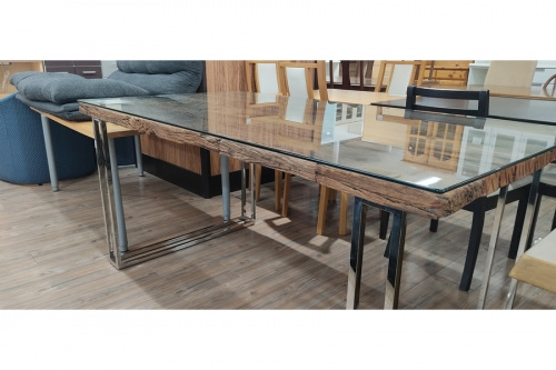ダイニングテーブルのASPLUND FAR EAST FURNITURE