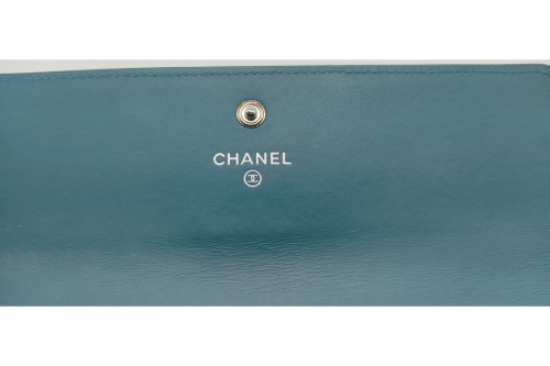 ルイヴィトンのCHANEL