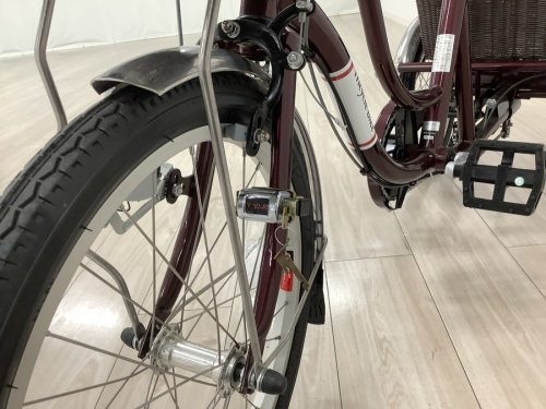 自転車の三輪自転車