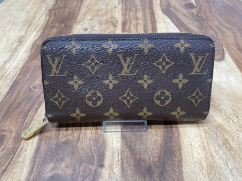ヴィトンの財布