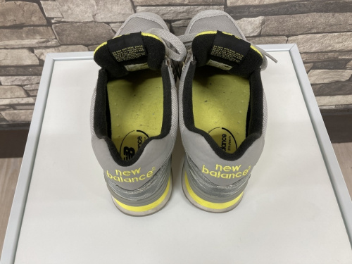 NEW BALANCEの愛知蟹江