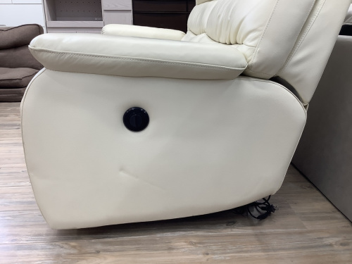 ニトリの電動ソファ