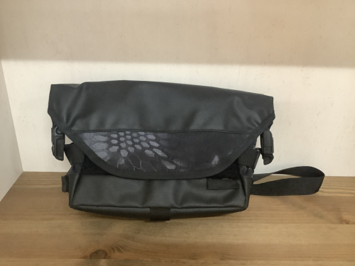バッグのウエストバッグ