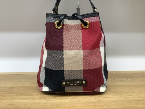 BLUE LABEL CRESTBRIDGEのブルーレーベルクレストブリッジ