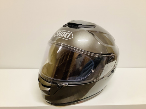 アウトドアのバイク用ヘルメット