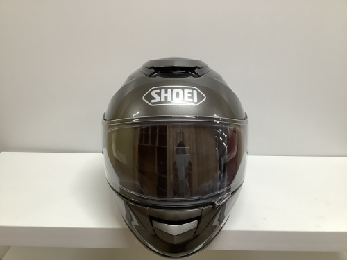 バイク用ヘルメットのSHOEI