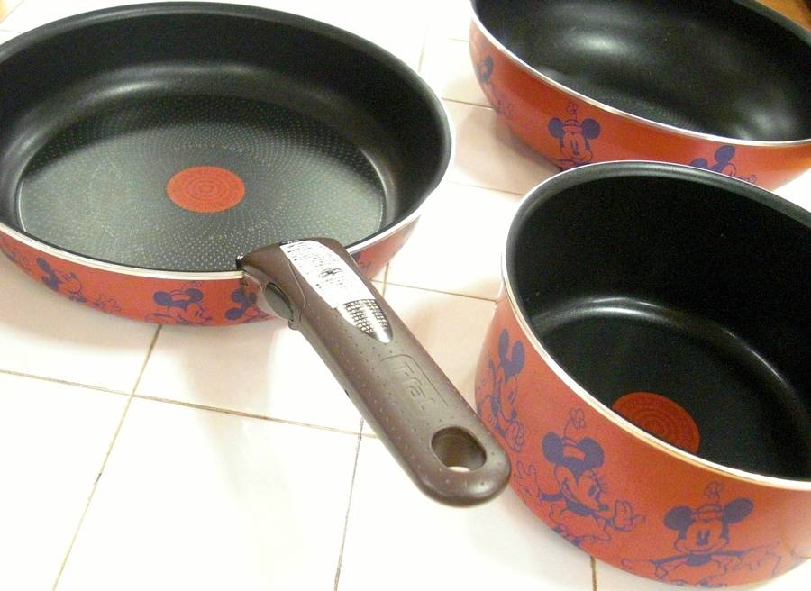 あのキャラクターが達がお手伝い? T-Fal フライパンセット入荷