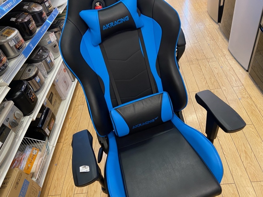 AKRacingのゲーミングチェアのご紹介♪♪中古の家具はトレファク桶川店 