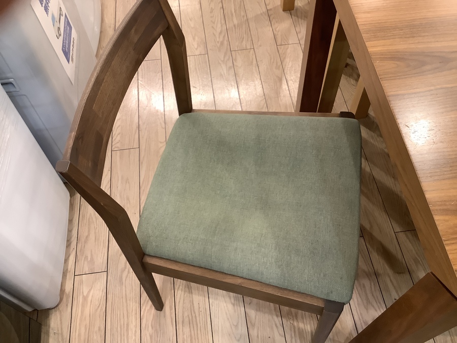 idea】ダイニング4点セットが新入荷!中古家具はトレファク桶川店に idea】ダイニング4点セットが新入荷!中古家具はトレファク桶川店に