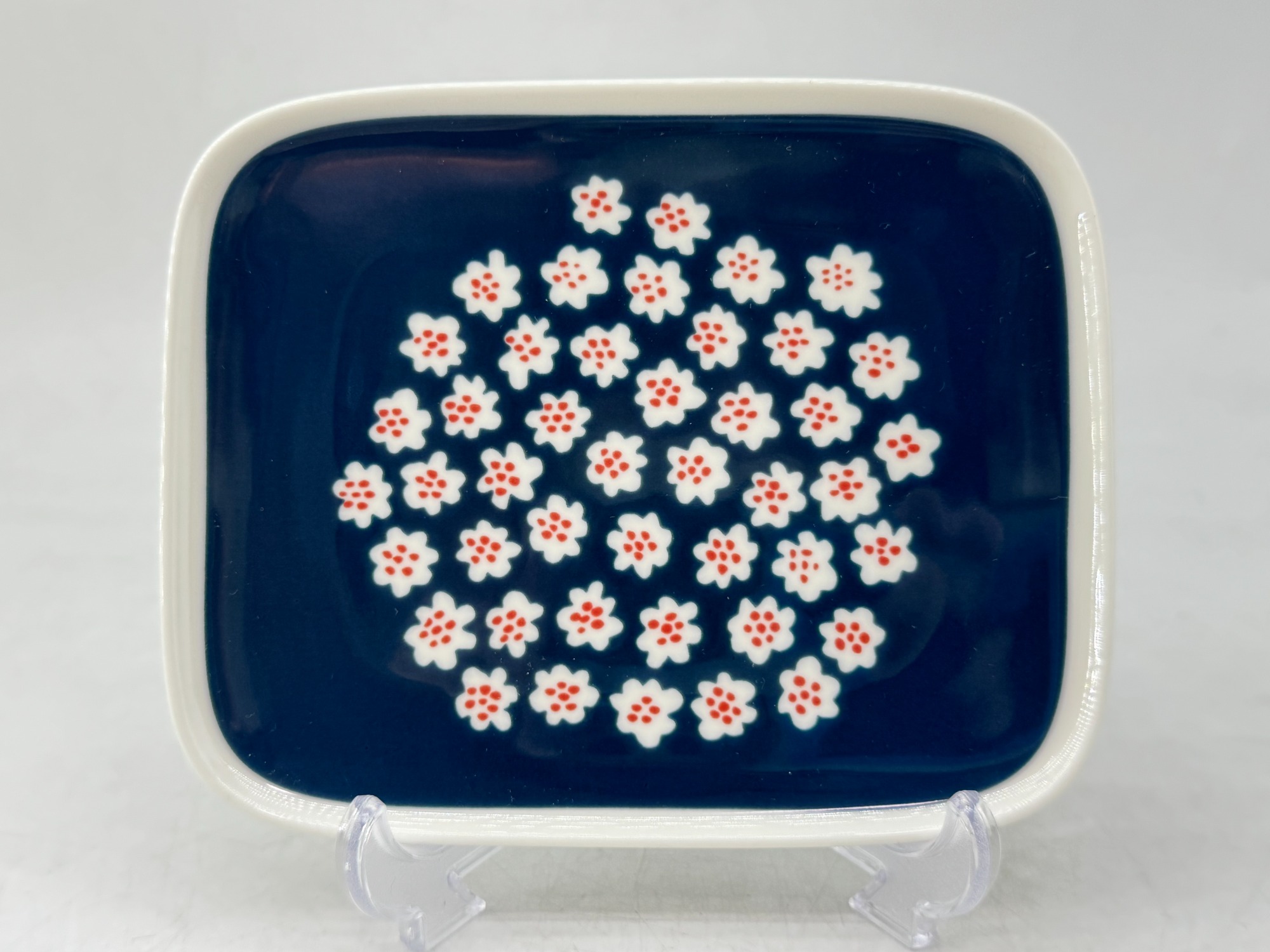 marimekko（マリメッコ）のミニスクエアﾌﾟﾚｰﾄ5pセットをご紹介