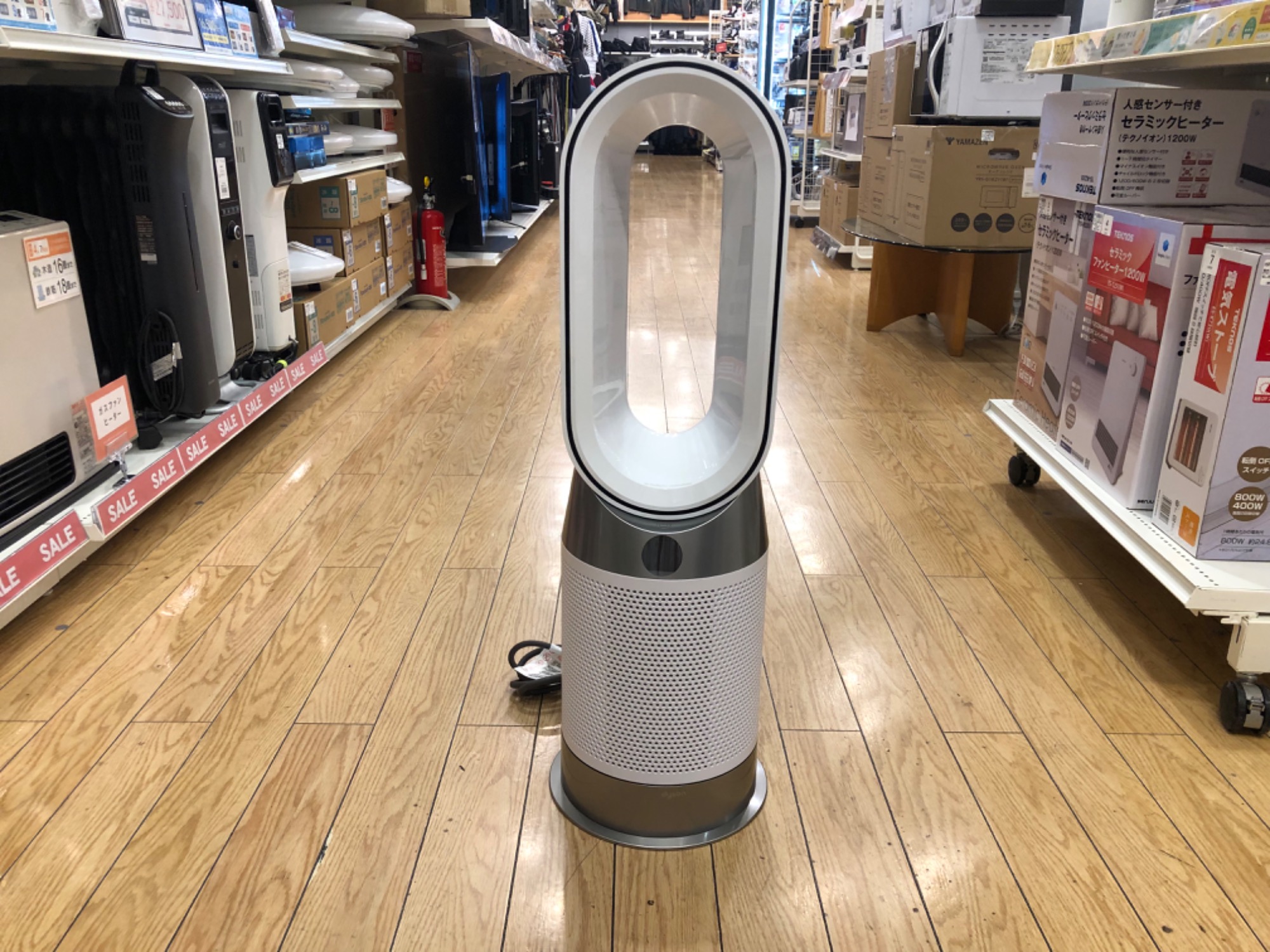 Dyson - 2019年製 Dysonセラミックファンヒーター dyson(ダイソン)の空気清浄機付きファンヒーターを買取入荷しま