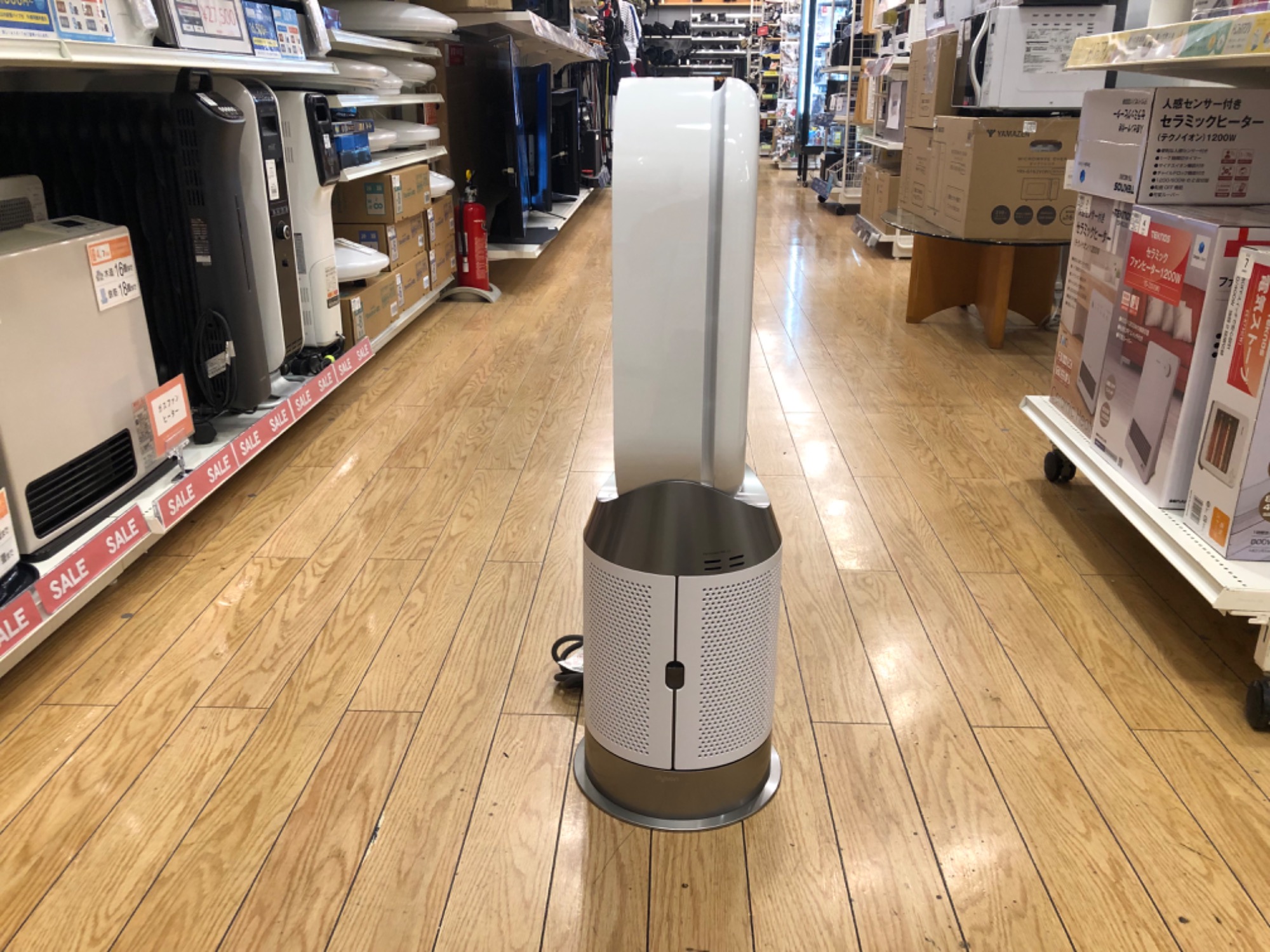 Dyson 空気清浄機能付きファンヒーター　ジャンク　引き取り希望 dyson(ダイソン)の空気清浄機付きファンヒーターを買取入荷しま