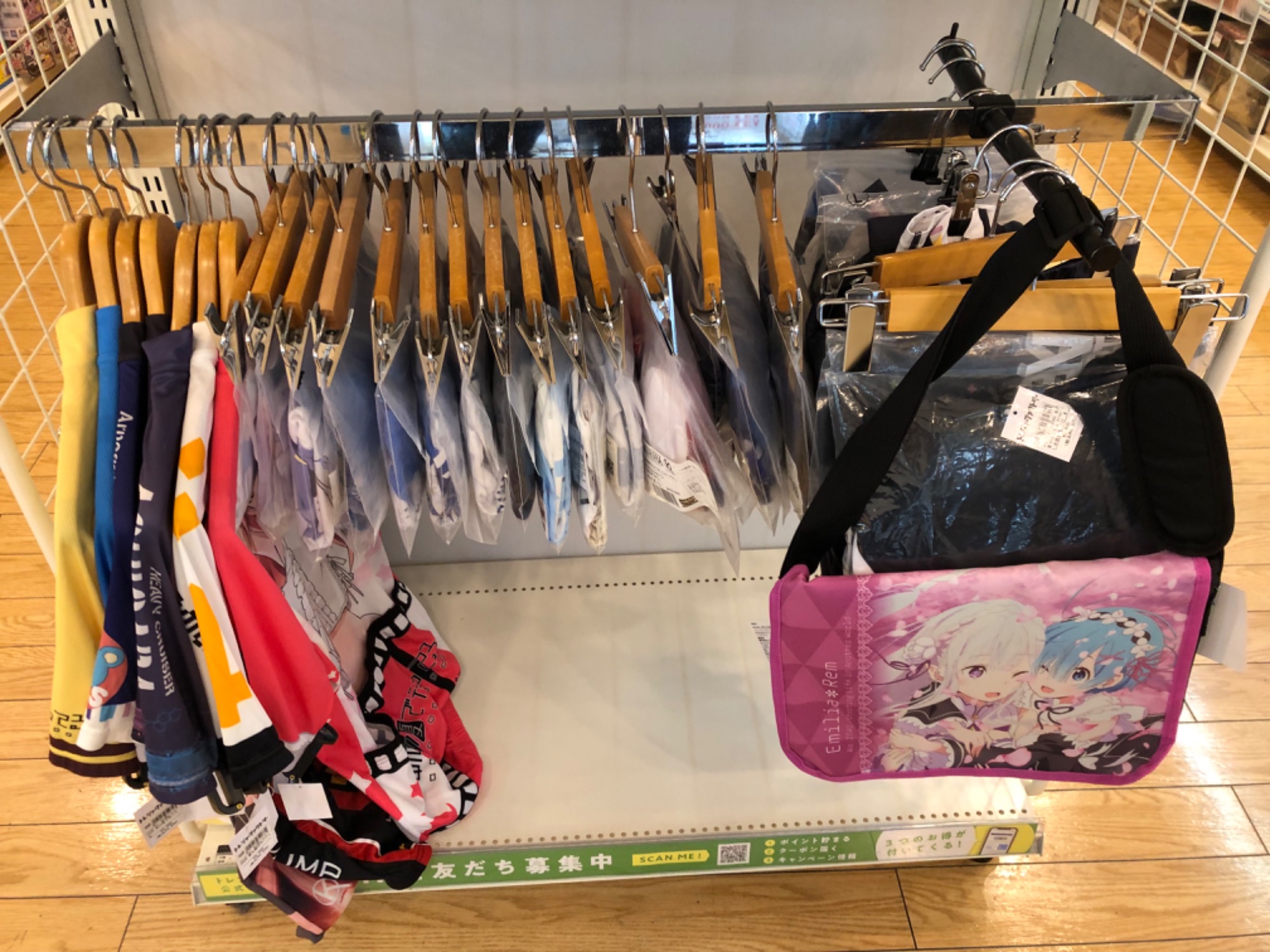 アニメグッズ買取中！！当店のアニメグッズコーナーをご紹介します