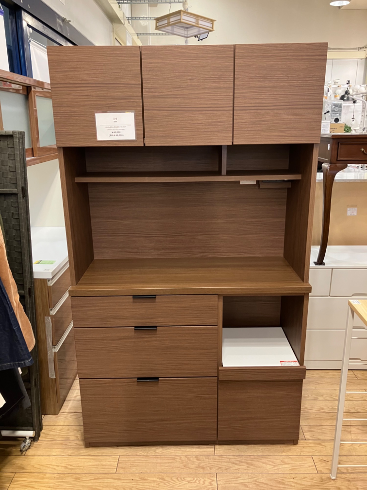 ニトリ　エトナ食器棚　お値下げしました！ 最終値下げ꙳ニトリ 食器棚 ホワイト