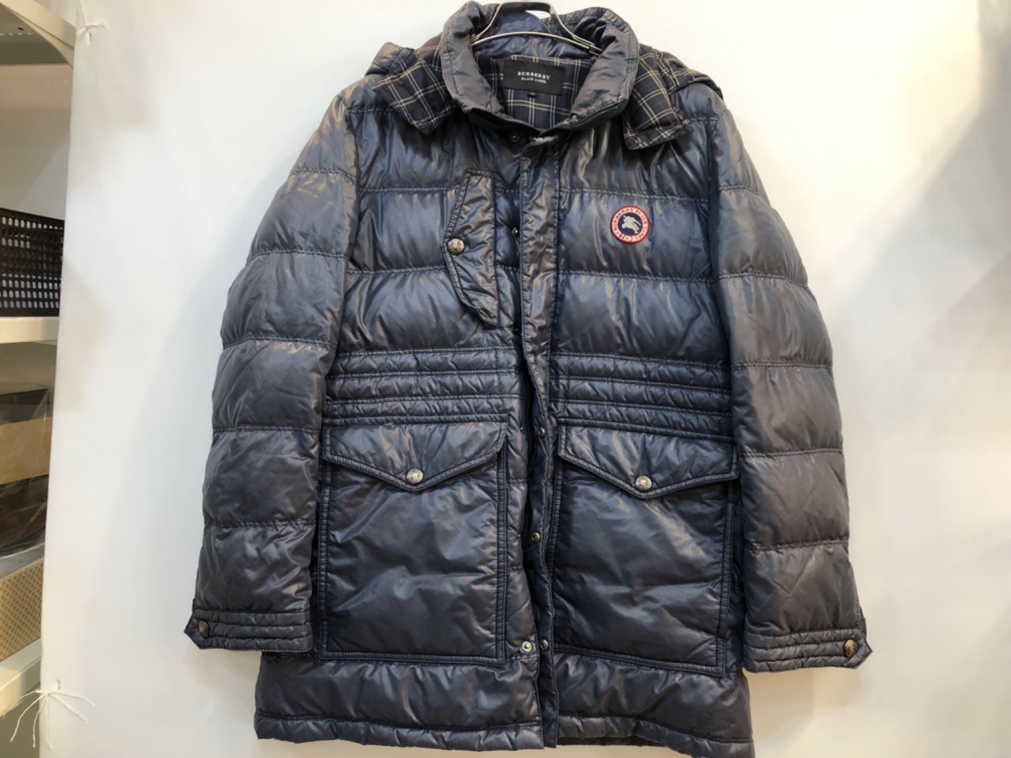 BURBERRY BLACK LABEL（バーバリーブラックラベル）のダウンジャケット