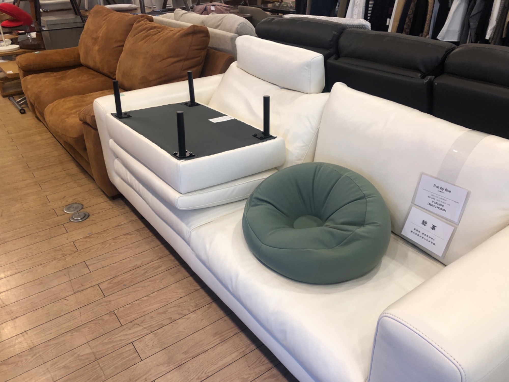 お買い得な家具大量展示中！！家具をお探しの方は是非トレファク桶川店