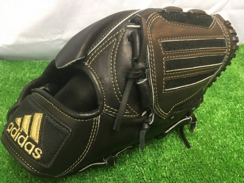 スポーツ・アウトドアのグローブ