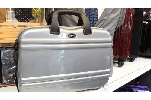 メンズファッションのビジネスアイテム